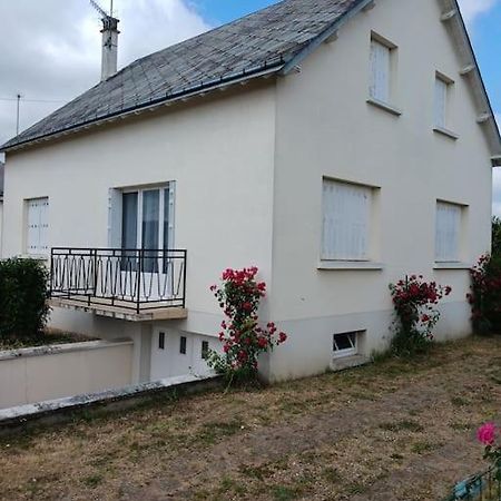 Charmante Maison Familiale Montoire-sur-le-Loir Exteriör bild