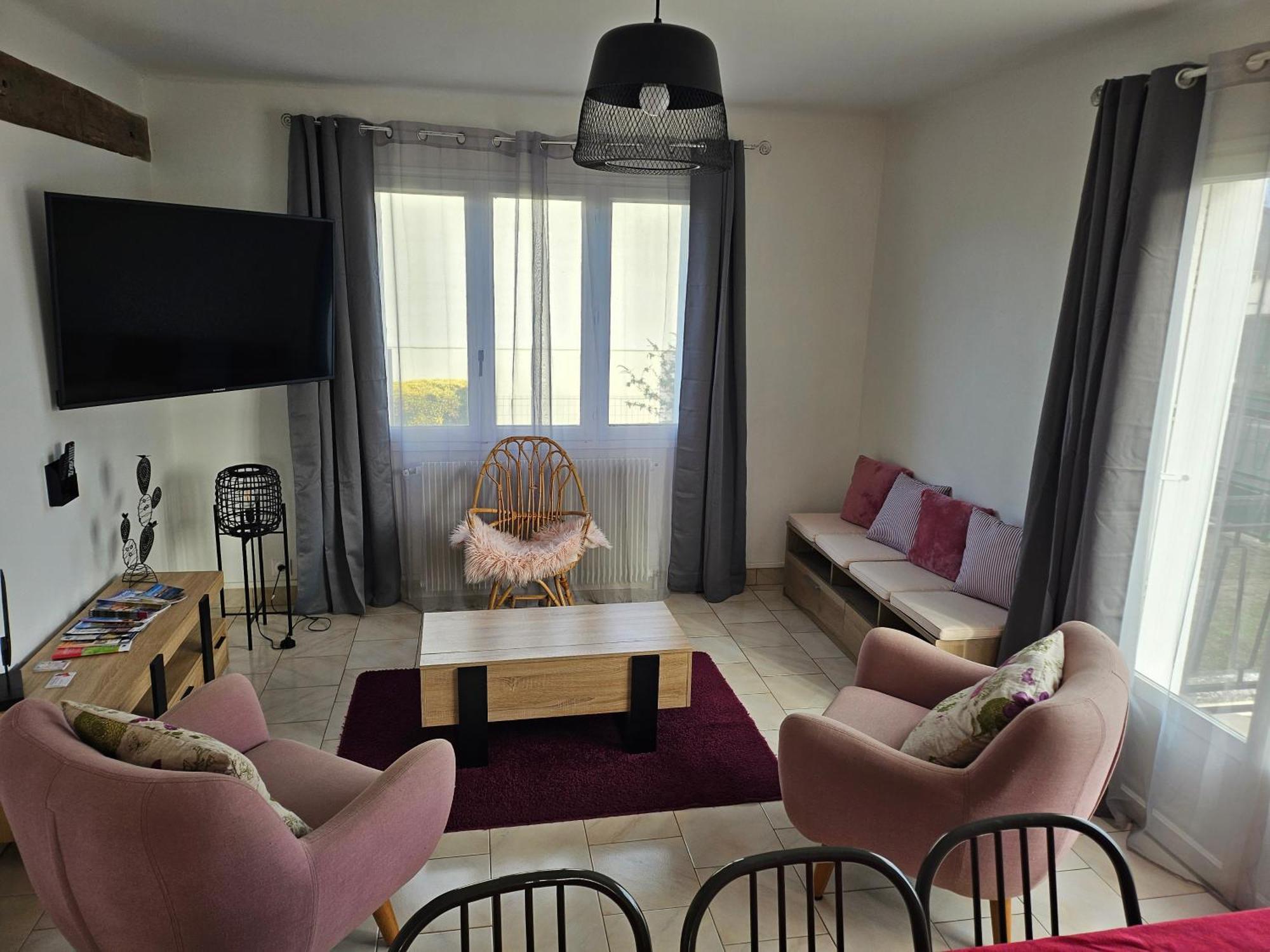 Charmante Maison Familiale Montoire-sur-le-Loir Exteriör bild